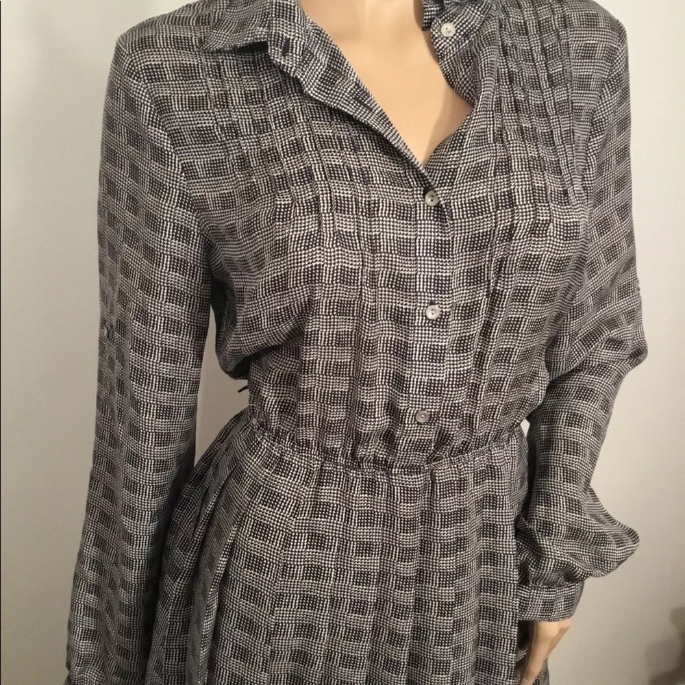 Isabella Sinclair dress